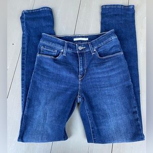 Levi’s Mid-Rise Skinny Jeans Women’s 4